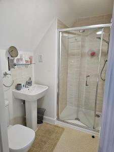 Mo home away from home Bedford