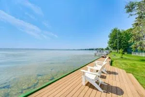 Luxury Waterfront Home in Chesterfield with Views! - Waldenburg