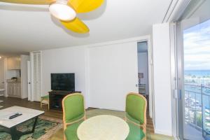 Ilikai Marina 1094 Yacht Harbor View 1BR