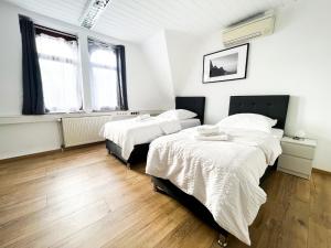 Krefeld House Deluxe Apartment - 15min to DUS & FREE Parking