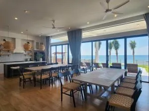 Yên Beachfront Villa Phan Thiet - Van Ke