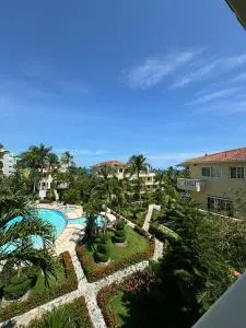 Las Palmeras by Graziano - Guayacanes