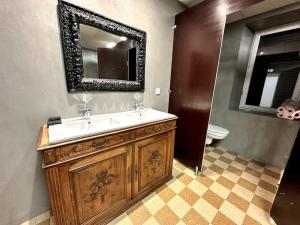 Maisons de vacances Le Gite 21 - Grande Maison pour Groupes : photos des chambres