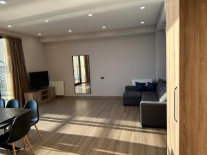 Gonio N907 4Bedroom Sea and Mountain view Beachfront apartment
