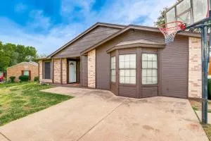 Game Room and Pool Family Home in The Colony! - Little Elm