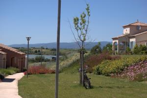 Villages vacances Vacanceole - Port Minervois, Les Hauts du Lac : photos des chambres