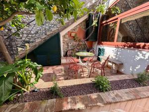 Casa di Regina - City Center, Completely Renovated, Historical