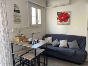 Suquet Beach Center - 100m from beach & 10min Palace