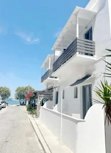 Kirki Rooms by the sea - Parikiá