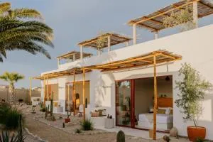 CasaBlancoMadera - Todos los Santos