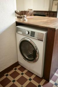 Art Deco Boutique Bespoke Brilliance & Beach&Park