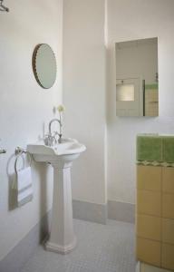 Art Deco Boutique Bespoke Brilliance & Beach&Park