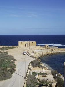 Sunset Seaview Apartments