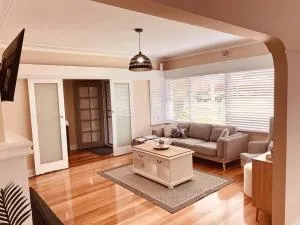 The Haven Ballarat- Cosy, open fireplace - Wendouree