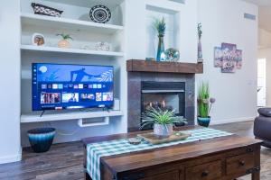 Sun-Kissed Gem - Pool Heater Golf Green AZ Room