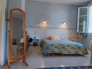 Spacious holiday home with private pool and park