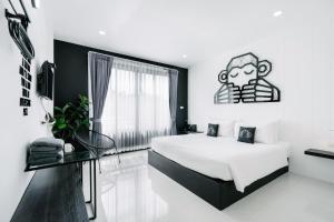 Blu Monkey Phi Phi Island