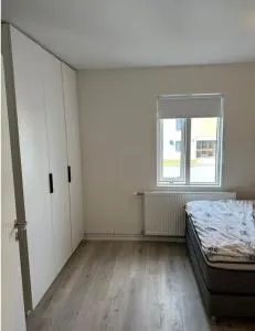 Apartment close to the airport - Hafnir