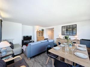 Appartements Appartement 3 pieces avec balcon et parking a Combloux - FR-1-560-146 : photos des chambres