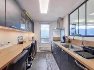 Appartements Appartement 3 pieces avec balcon et parking a Combloux - FR-1-560-146 : photos des chambres