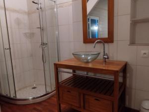Maisons de vacances Maison familiale 10 pers avec jardin et parking a Saint-Georges d-Oleron - FR-1-778-31 : photos des chambres