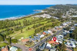 Shelly Golf & Beach Retreat - Berkeley Vale