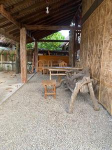 Free Breakfast Kabayod Place A1, General Luna Siargao