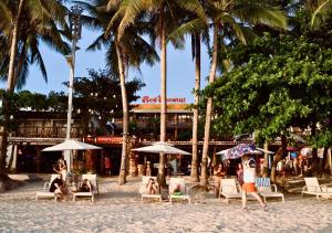 Red Coconut Beach Hotel Boracay