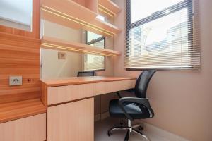 Nice and Fancy Studio at Transpark Cibubur Apartment By Travelio