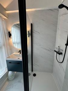Large Double or Twin Room room in Abbey House B & B