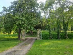 Gite Castillonnes Bastide Périgord 2 Chambres - Catus