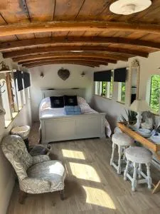 Hideaway carriage - Tunstead