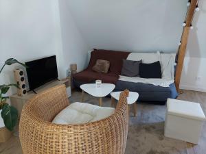 Le 105 - appart-sympa - T2 vue jardin et cave - Larmor-Plage