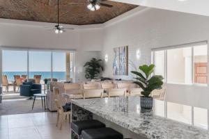 Villa 15 Beachfront Playa Azul Resort