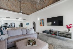 Villa 15 Beachfront Playa Azul Resort