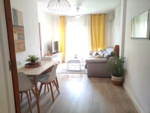 Ático con vistas al Puerto de Aguadulce