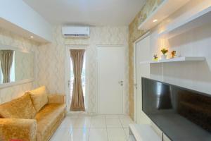 Spacious and Homey 3BR at Springlake Summarecon Bekasi Apartment By Travelio