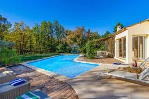 Villa Beauregard by Villa Plus - La Bastide