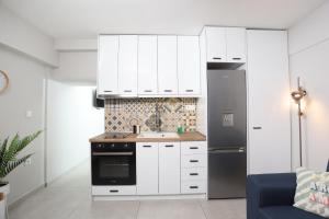 Orange Downtown Apartment