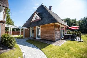 Residenz - Lichtermeer - Seeterrasse - Sauna - Parkplatz