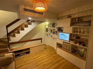 CENTRIC HOUSE with PARKING