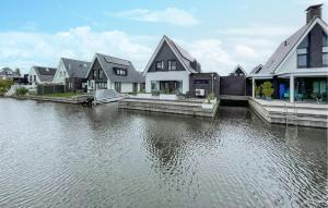 3 Bedroom Awesome Home In Stavoren