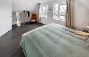 3 Bedroom Awesome Home In Stavoren