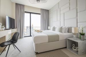 Frank Porter - The Address JBR