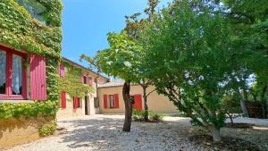 Maisons de vacances Le jardin du Grand Chemin : photos des chambres