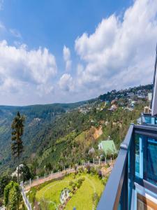 Villa 8 Phòng ngủ - Nội thất sang trọng - Trung tâm Đà Lạt