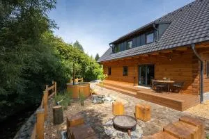 Roubenka Sobotín - Hraběšice