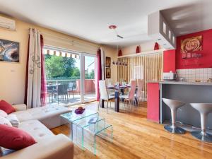 Holiday Home Morski dragulj by Interhome