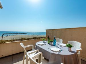 Apartment le Grand Large-10 by Interhome