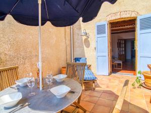 Holiday Home Maison de Village Les Ormeaux by Interhome